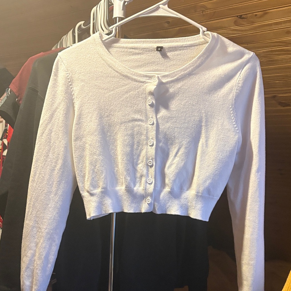 White Cropped Button-Front Cardigan Top - Women